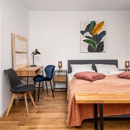 Zlota Apartments City Centre By Sun & Snow Warsawa Bagian luar foto